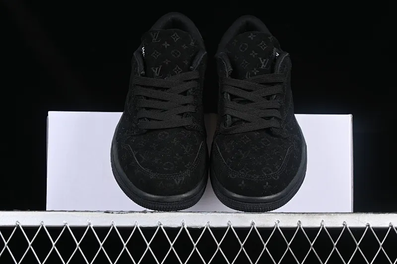 All categories Air Jordan Jordan series basketball shoes Air Jordan 1 Low LV x Travis Scott x Air Jordan 1 Low OG AJ1 Joe 1 undercut low top 1A9VD7